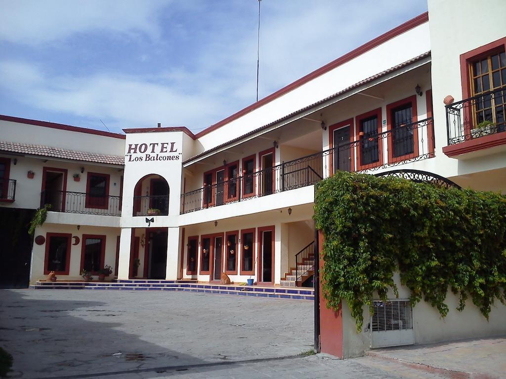 Hotel Los Balcones Parras de la Fuente Extérieur photo
