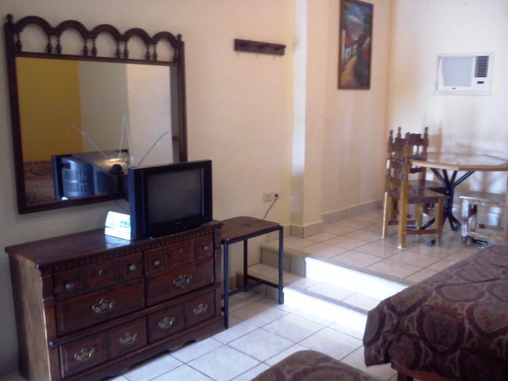 Hotel Los Balcones Parras de la Fuente Chambre photo